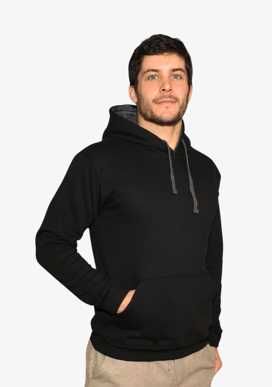 SUDADERA CON CAPUCHA NEGRA AZABACHE