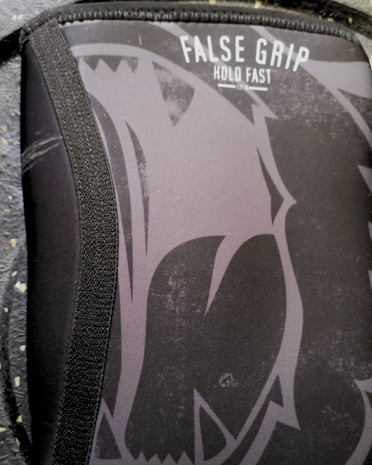 Joelheiras TheRock | Black/Grey