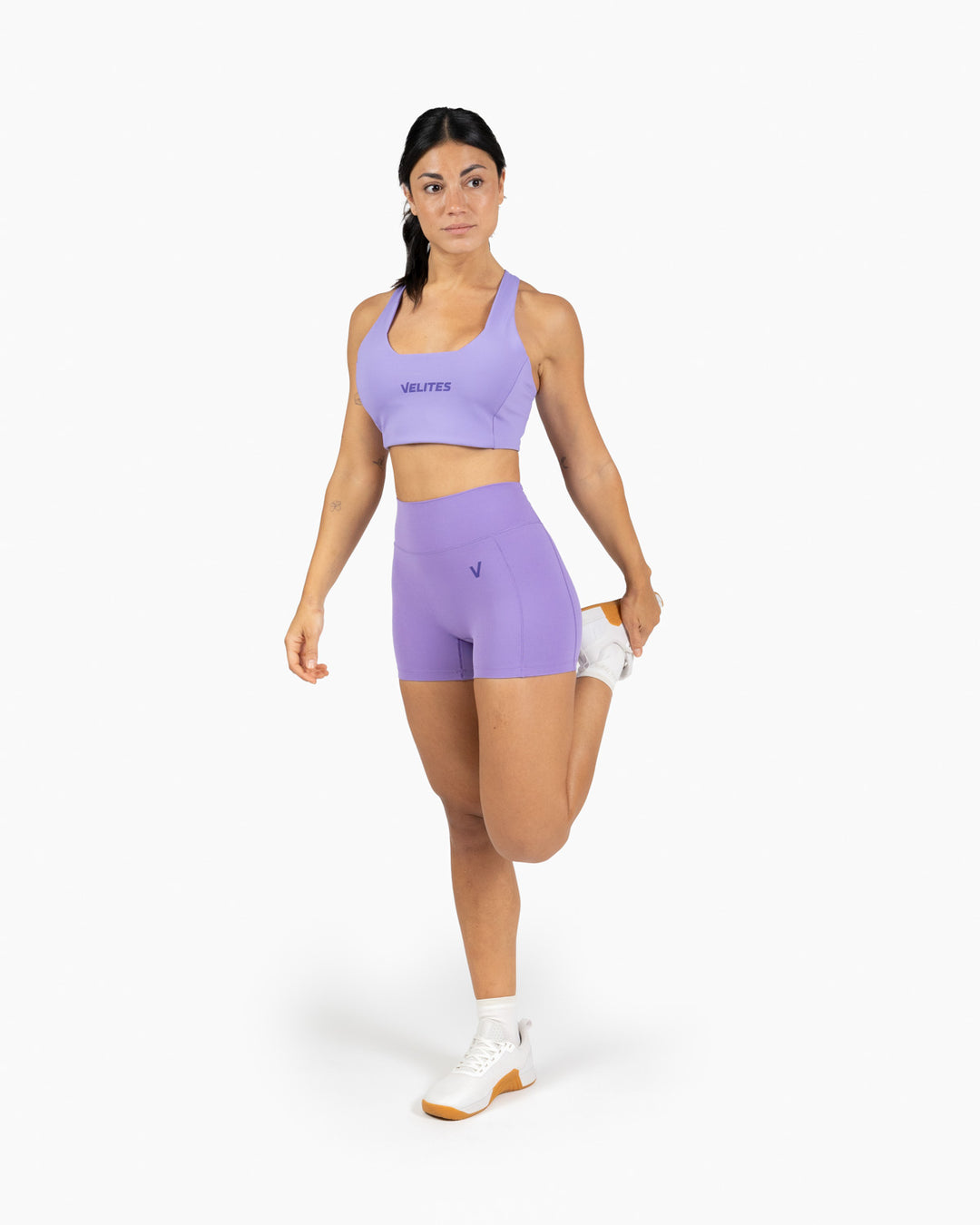SHORTS VELITES HOLO MEDIUM WISTERIA FRENTE MODEL