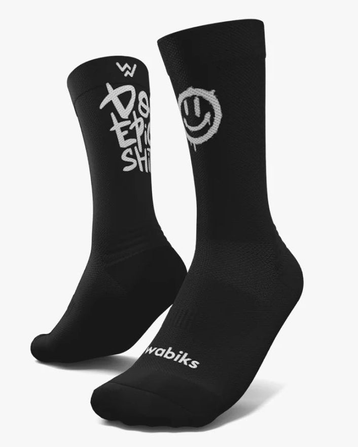 meias do epic shit pretas frente wabiks