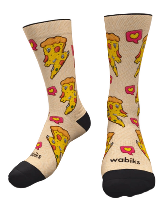 Meias Pizza Hybrid da Wabiks com tecnologia SoftAir+ e grafismo de pizzas.