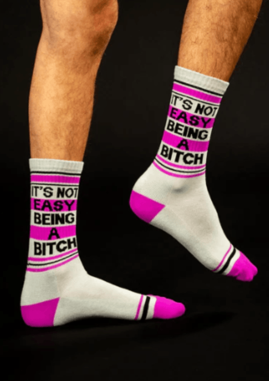 Meias UNISSEXO It's not easy being a Bitch! - TugaSox Fitness Store