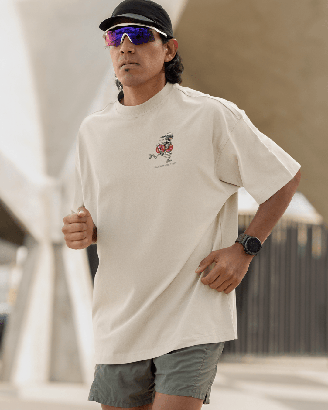 T-shirt Oversize FOREVER GAINS –Sand | False Grip x TugaSox - TugaSox Fitness Store