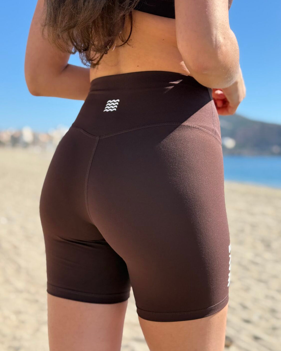 wave fitness biker shorts chocolate - back