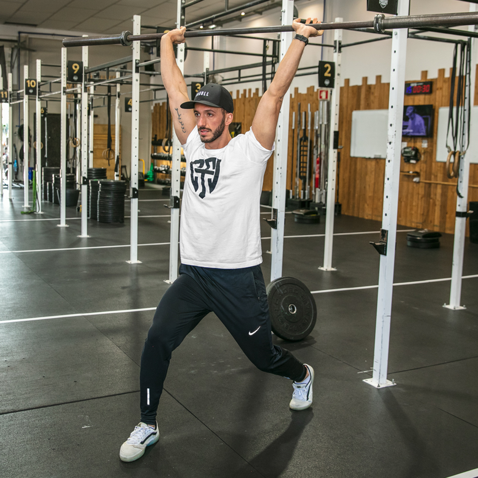 Forging Unique Human Beings Crop T-shirt - CrossFit Leiria - Green